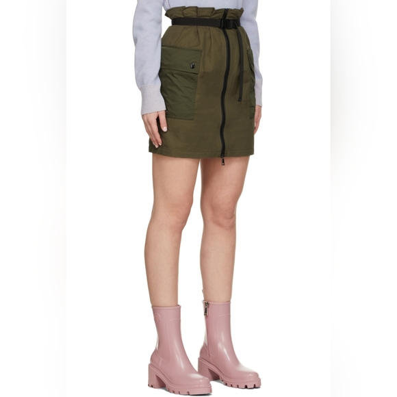 3. NWT MONCLER KHAKI CARGO SKIRT - Picture 2 of 11
